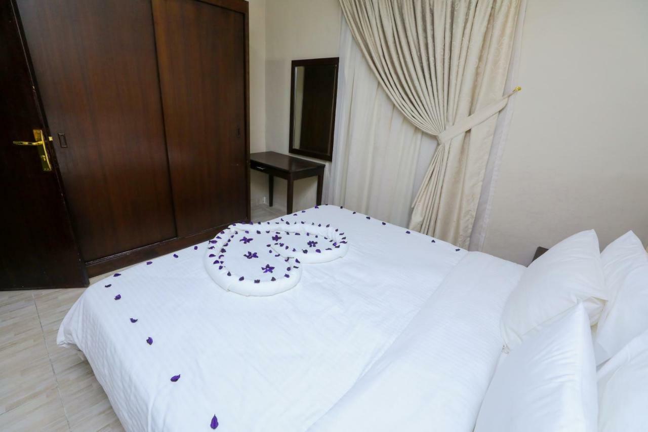 Magic Suite Al Mangaf Kuwait City Eksteriør bilde